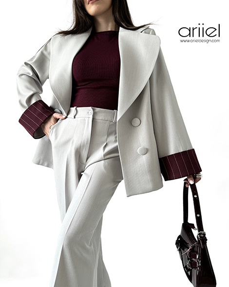 کت Ashley آریل