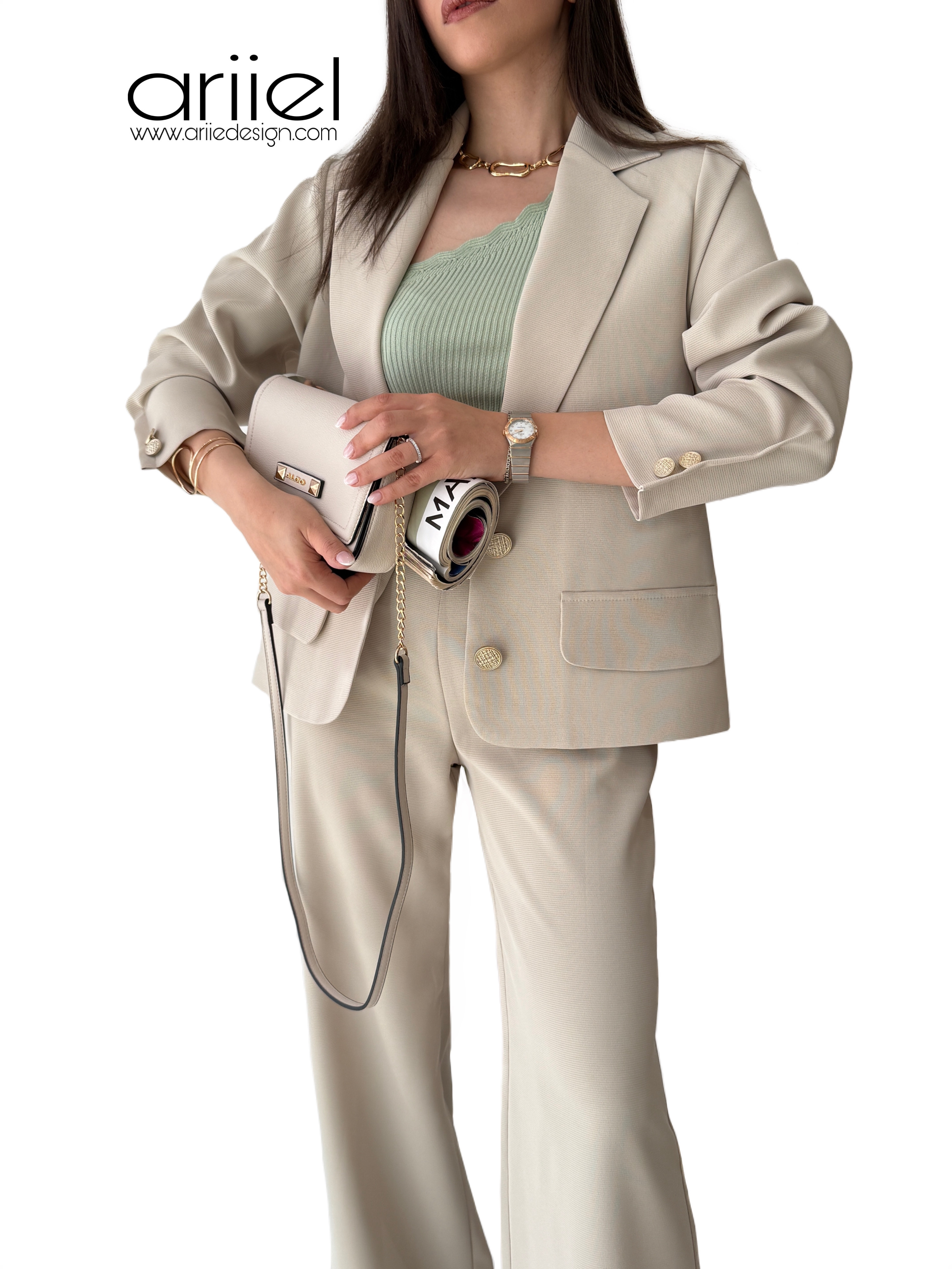 کت و شلوار Debra آریل